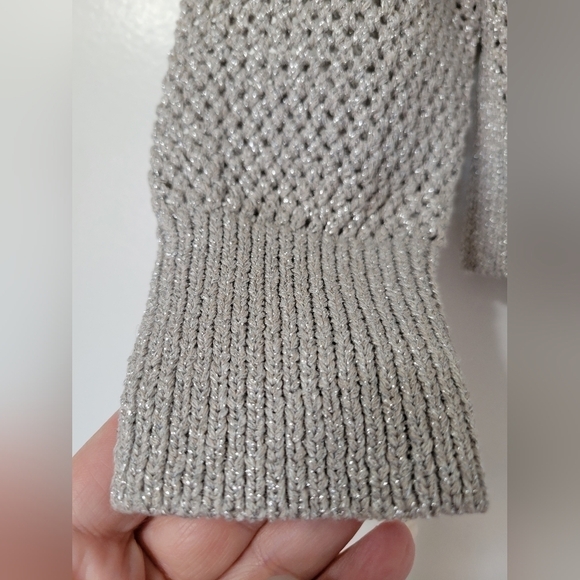 NWT Ann Taylor Silver Shimmer Grey Loose Knit Button Up Cardigan Size S - Picture 9 of 10